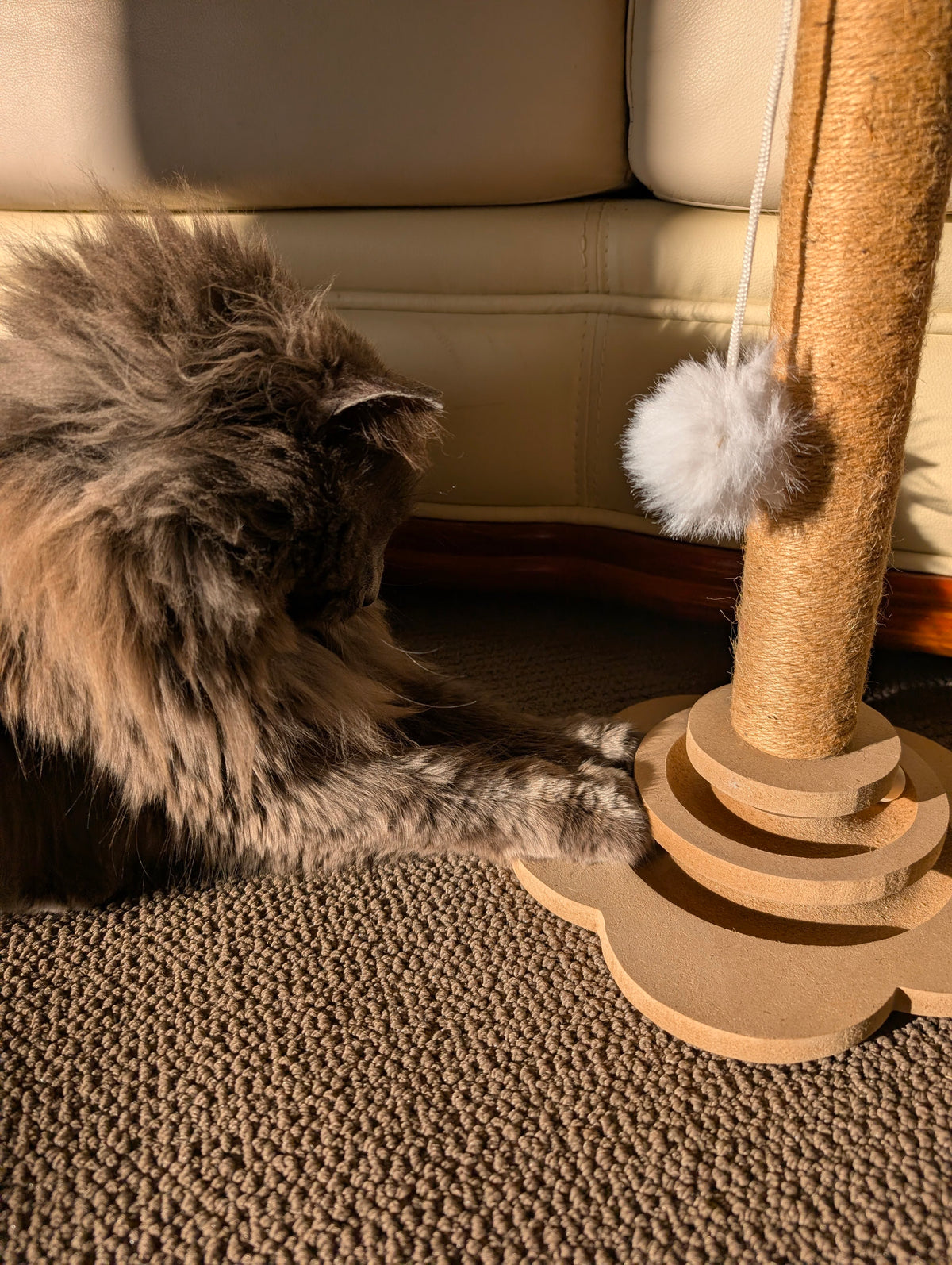 Indoor Instincts Stand-In™ Post
